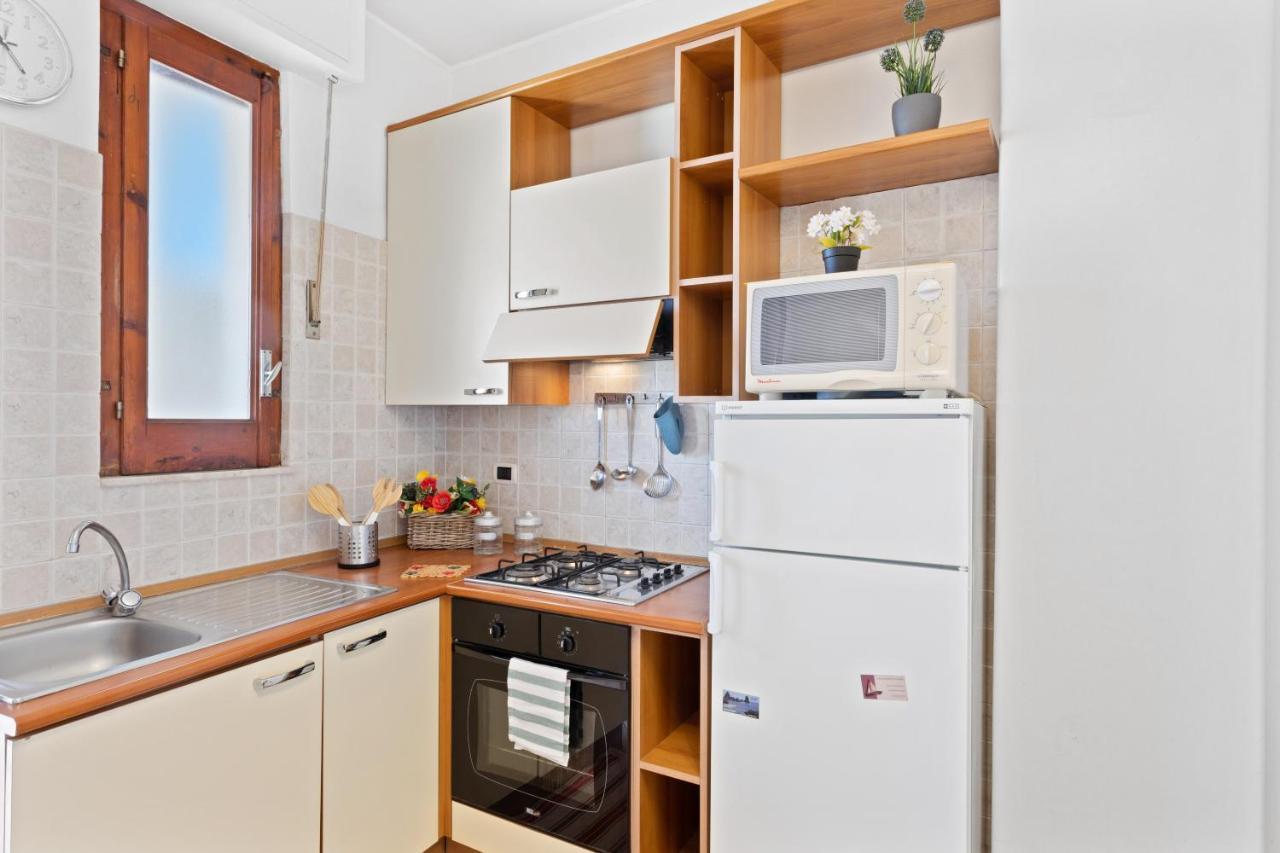 Aci Castello Seaview Apartment With Parking Exterior foto